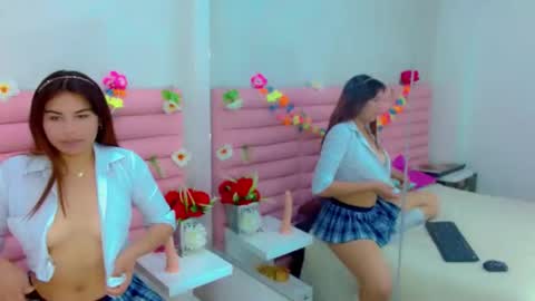 miss_charlotte78 online show from December 2, 2025, 8:15 pm