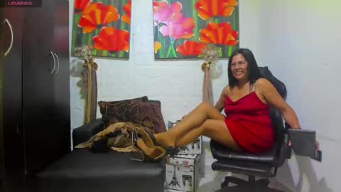 Snapshot of miss_clarepocahose chatting on February 24, 2026, 12:19 am Clare PocaHose online show from February 24, 2026, 12:19 am