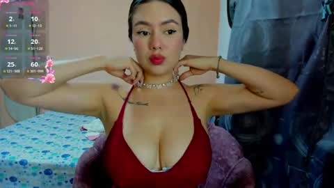 Snapshot of miss_crhys chatting on July 8, 2026, 3:38 pm Chryss online show from July 8, 2026, 3:38 pm