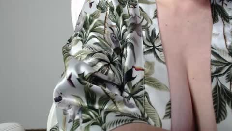 liza online show from October 15, 2025, 1:50 am