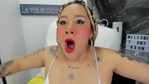 Danika online show from December 23, 2025, 10:57 am