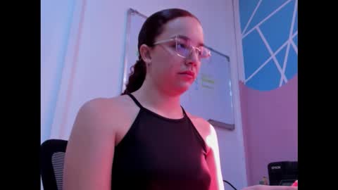 miss_dior1 online show from February 20, 2026, 2:50 pm