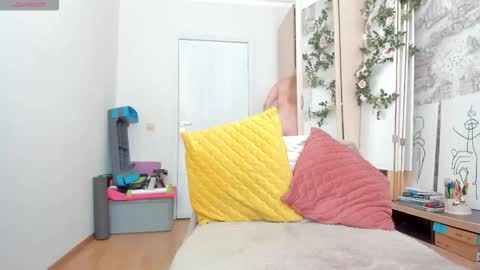 April online show from March 10, 2026, 7:35 am