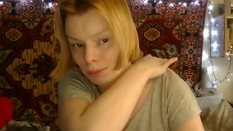 Elis online show from June 3, 2026, 2:33 pm