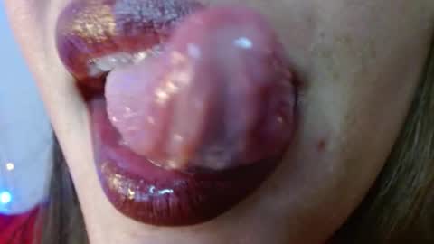 Miss Evoleth online show from March 26, 2026, 10:15 pm