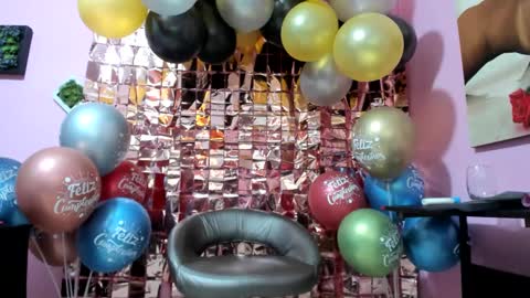 Snapshot of miss_flora chatting on September 20, 2025, 1:01 pm Monica Patricia online show from September 20, 2025, 1:01 pm