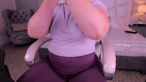 Snapshot of miss_francheska chatting on February 16, 2026, 11:50 am Francheska online show from February 16, 2026, 11:50 am