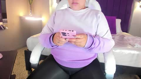 Snapshot of miss_francheska chatting on February 24, 2026, 12:03 pm Francheska online show from February 24, 2026, 12:03 pm