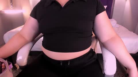 Snapshot of miss_francheska chatting on February 25, 2026, 12:04 pm Francheska online show from February 25, 2026, 12:04 pm