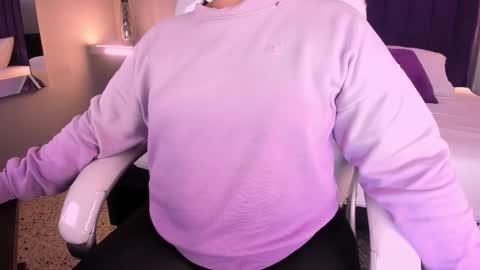 Snapshot of miss_francheska chatting on February 27, 2026, 11:54 am Francheska online show from February 27, 2026, 11:54 am