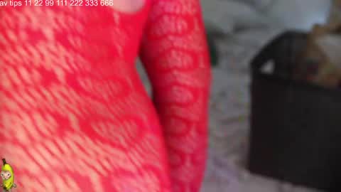 Snapshot of miss_galaxxia chatting on April 4, 2026, 1:04 am Elisabeth IG galax xxia online show from April 4, 2026, 1:04 am