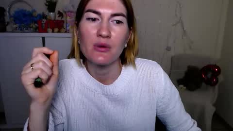 Hellen online show from December 1, 2025, 10:53 am