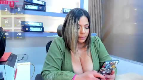miss_horney online show from August 3, 2026, 10:46 pm