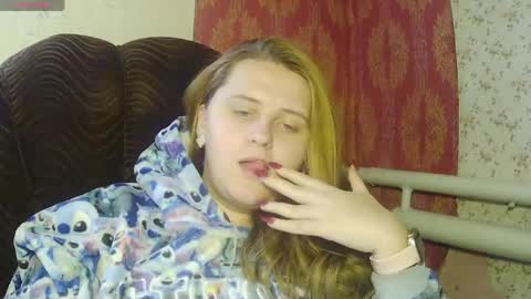 Snapshot of miss_iriss chatting on June 3, 2026, 4:01 pm Miss Iriss online show from June 3, 2026, 4:01 pm