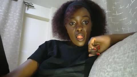 Snapshot of miss_jamilla255 chatting on February 27, 2026, 2:17 pm SensuElle WHAT I DONT SHOW HERE... YOULL ONLY SEE IN PRIVATE online show from February 27, 2026, 2:17 pm