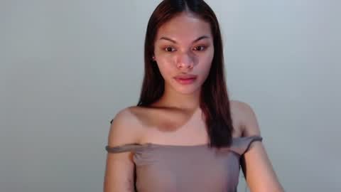 Jhes online show from August 3, 2026, 5:06 pm