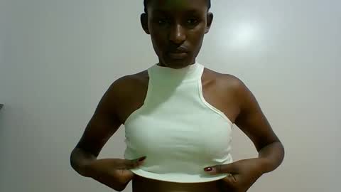 Snapshot of miss_kiki7 chatting on October 14, 2025, 8:04 am kiki online show from October 14, 2025, 8:04 am