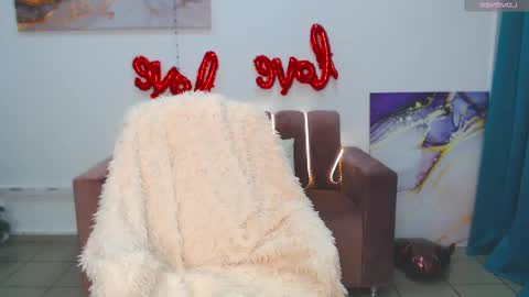 miss_kiten online show from February 25, 2025, 11:00 pm