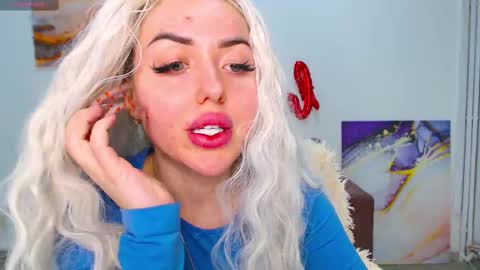 miss_kiten online show from March 11, 2025, 6:41 pm