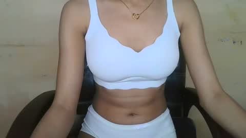 Snapshot of miss_kruti chatting on July 16, 2026, 4:07 am Kruti online show from July 16, 2026, 4:07 am