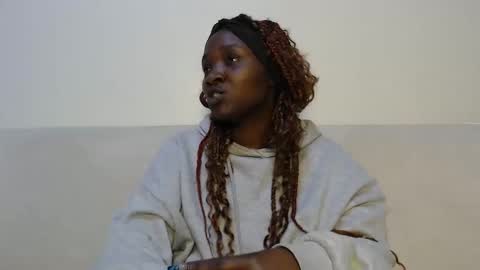 Lofti online show from November 3, 2025, 4:52 pm