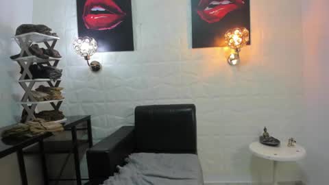 Snapshot of miss_lucero1 chatting on February 23, 2025, 12:37 pm lucero online show from February 23, 2025, 12:37 pm