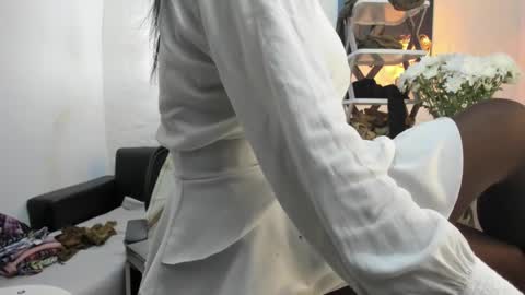 Snapshot of miss_lucero1 chatting on March 6, 2025, 12:54 am lucero online show from March 6, 2025, 12:54 am