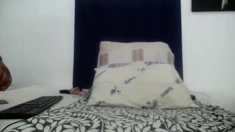 Snapshot of miss_m205 chatting on December 15, 2024, 5:23 am miss_m205 online show from December 15, 2024, 5:23 am