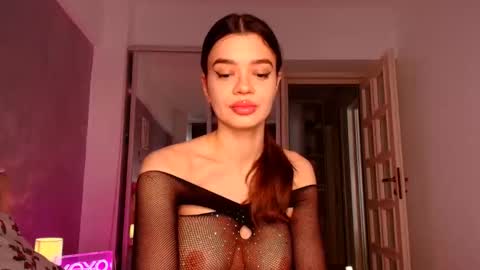 miss_medyson online show from February 18, 2026, 9:16 am