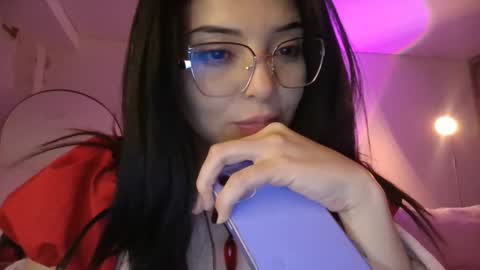 Alejandra online show from September 21, 2025, 6:37 am