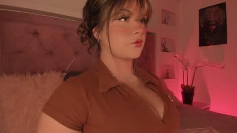 Melissa   online show from December 13, 2024, 1:22 pm