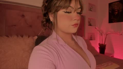 Melissa   online show from December 14, 2024, 1:27 pm
