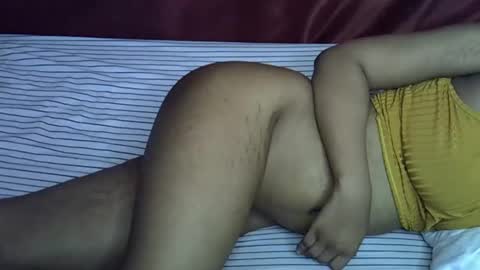 Snapshot of miss_rihanna2 chatting on December 15, 2025, 8:57 pm miss_rihanna2 online show from December 15, 2025, 8:57 pm