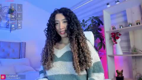 Amy Olivera online show from March 10, 2025, 12:37 pm