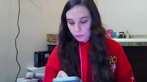 Bella online show from December 21, 2025, 11:34 pm