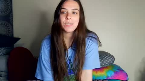 Snapshot of miss_sunshine01 chatting on June 30, 2026, 5:14 pm Bella online show from June 30, 2026, 5:14 pm