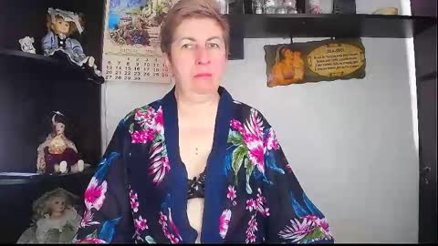 miss_tasha_kom online show from April 17, 2026, 11:13 am