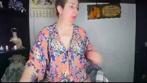 miss_tasha_kom online show from May 16, 2026, 7:38 am