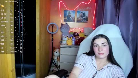 Snapshot of miss_tasy chatting on September 23, 2025, 7:00 am Melanie January 15th is my birthday there will be an interesting show online show from September 23, 2025, 7:00 am