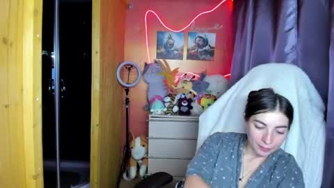 Snapshot of miss_tasy chatting on June 26, 2026, 7:35 am Melanie January 15th is my birthday there will be an interesting show online show from June 26, 2026, 7:35 am
