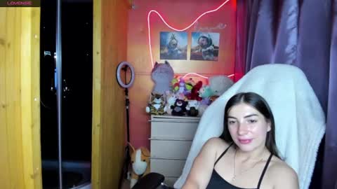 Snapshot of miss_tasy chatting on July 20, 2026, 10:39 am Melanie January 15th is my birthday there will be an interesting show online show from July 20, 2026, 10:39 am