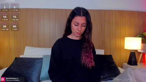 Adara Lpez online show from February 17, 2025, 11:55 am