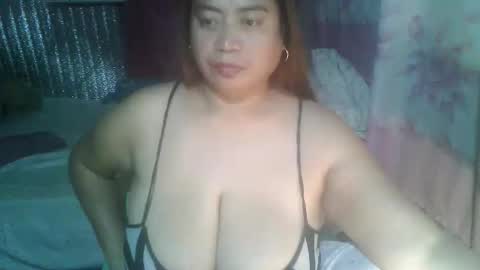 Snapshot of miss_v0lcan0 chatting on December 4, 2025, 12:58 pm miss v0lcan0 online show from December 4, 2025, 12:58 pm