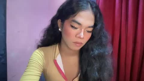 miss_veron_xoxo online show from November 24, 2025, 5:29 am