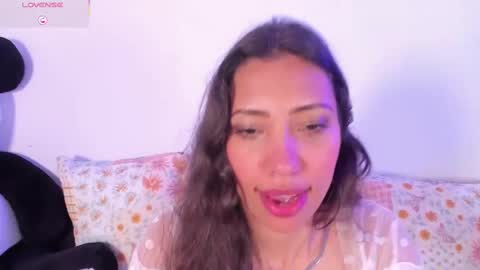 Miss Veronica online show from March 7, 2025, 5:49 pm