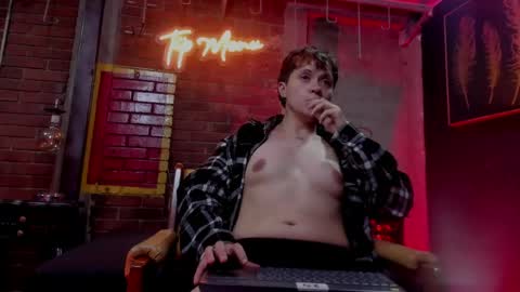 Miguel online show from April 15, 2026, 8:20 pm