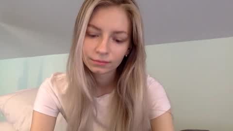 Alli not bb not babe not baby online show from February 12, 2025, 8:59 am