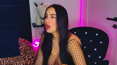 Amelia online show from March 31, 2026, 4:51 pm