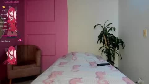 Snapshot of missangeldust chatting on January 9, 2025, 12:09 pm missangeldust online show from January 9, 2025, 12:09 pm