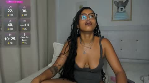 Snapshot of missangeldust chatting on February 21, 2025, 8:38 pm missangeldust online show from February 21, 2025, 8:38 pm